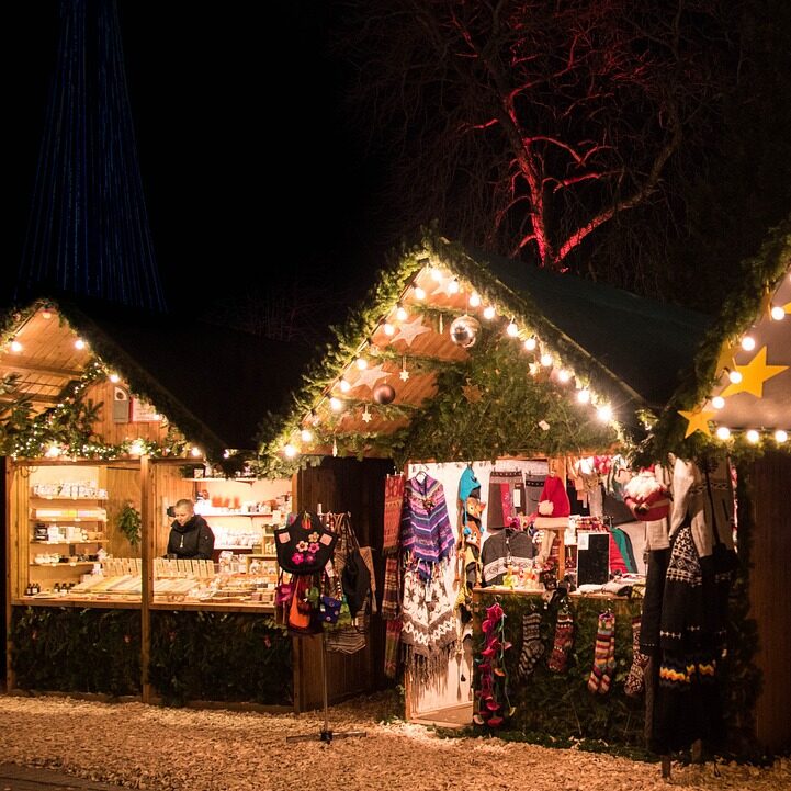 Weihnachtsmarkt Buden